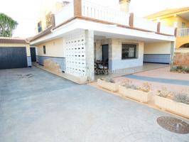 Chalet en venta en zona playa de Bahia en Puerto de Mazarron photo 0