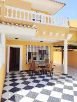 CHALET EN VENTA EN PLAYA GRANDE photo 0