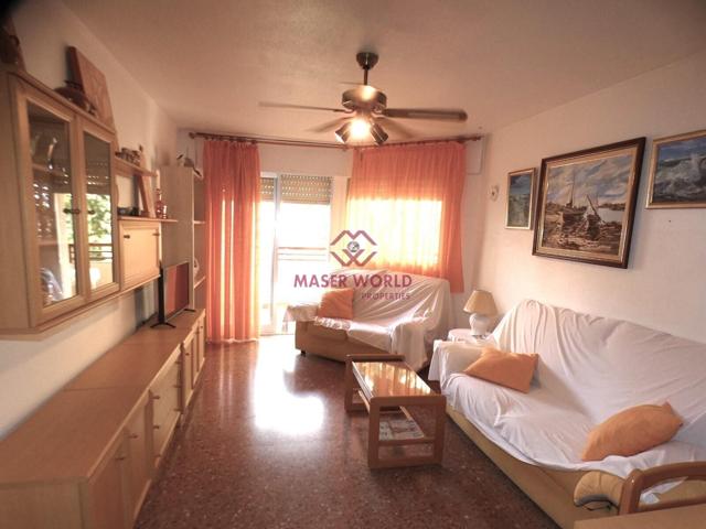 CÉNTRICO Y ESTUPÉNDO PISO DE 3 HABITACIONES A 400M DEL PASEO MARÍTIMO photo 0