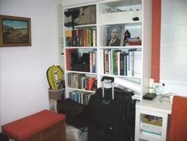 Piso en venta en Barcelona de 70 m2 photo 0