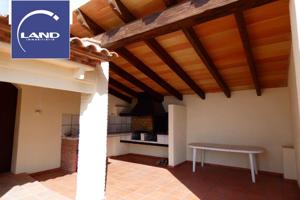 Casa Rústica en venta en Santa Eulàlia de Ronçana de 150 m2 photo 0