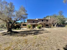Auténtica villa mallorquina con historia y vistas únicas al pueblo de Valldemossa photo 0
