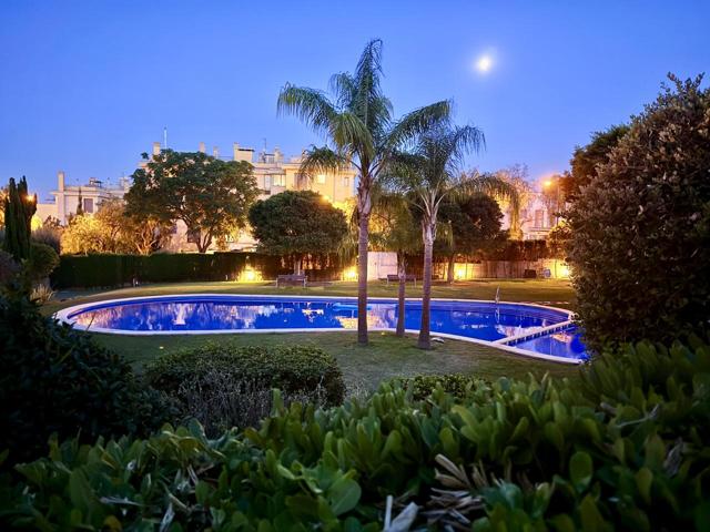 🌟 Exclusiva Planta Baja Reformada con Terraza Privada en Zona Colegios🌟 photo 0