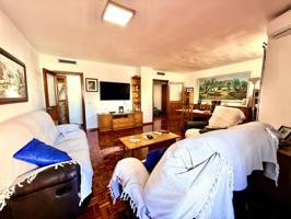 Exclusiva oportunidad en Avenidas: piso de 138 m² con garaje en edificio emblemático photo 0