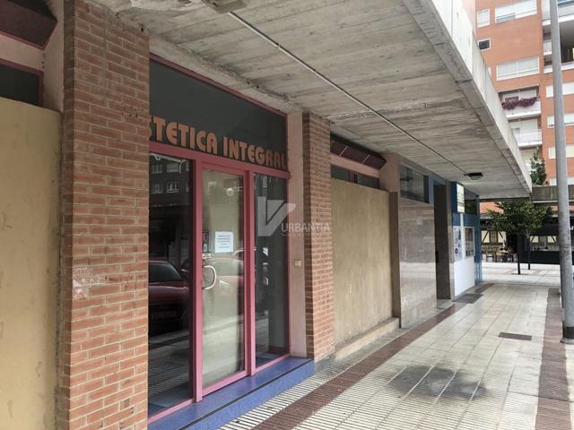 Alquilamos local de 50 m2, acondicionado para centro estético, en Mendebaldea . photo 0