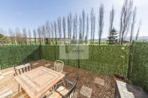 Espectacular Vivienda en planta baja con jardín y terraza en Mendillorri. photo 0