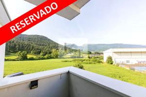 Encantador piso en venta en Irurzun, un entorno natural privilegiado a solo 20 minutos de Pamplona. photo 0