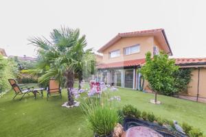 URBANTIA vende magnífica vivienda unifamiliar en Mañeru (Navarra) photo 0