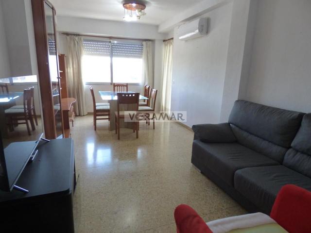 VIVIENDA EN ALQUILER PARA ESTUDIANTES photo 0