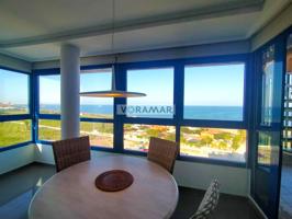 EXCLUSIVO ATICO FRONTAL CON LAS MEJORES VISTAS MAR photo 0