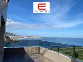 Adosado en venta en Castro-Urdiales de 298 m2 photo 0