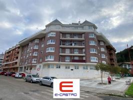 Piso en venta en Castro-Urdiales de 80 m2 photo 0