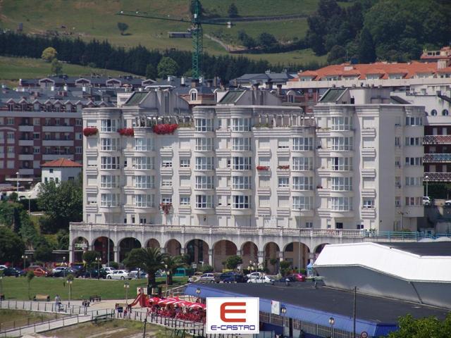 Local en venta en Castro-Urdiales de 151 m2 photo 0