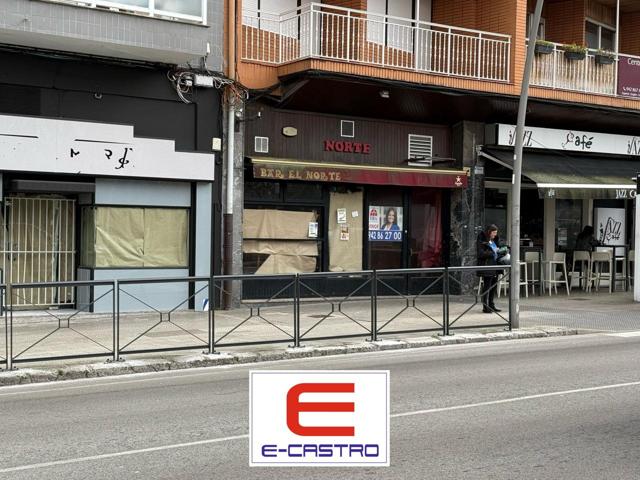 Local en venta en Castro-Urdiales de 138 m2 photo 0