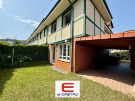 Pareado en venta en Castro-Urdiales de 174 m2 photo 0