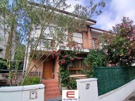 Adosado en venta en Castro-Urdiales de 216 m2 photo 0