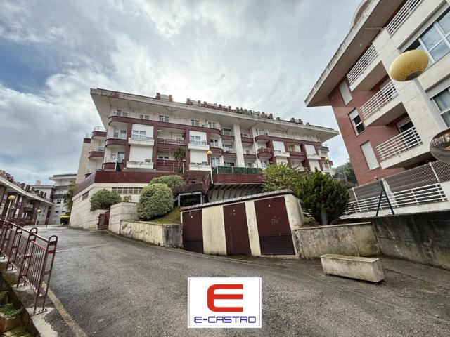 Piso en venta en Castro-Urdiales de 106 m2 photo 0