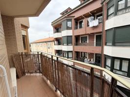 Piso en venta en Santoña de 72 m2 photo 0