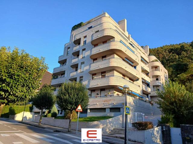 Piso en venta en Castro-Urdiales de 77 m2 photo 0