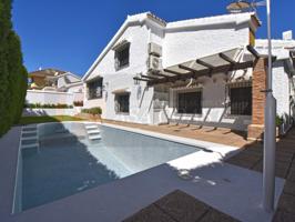 Villa En venta en Fuengirola photo 0