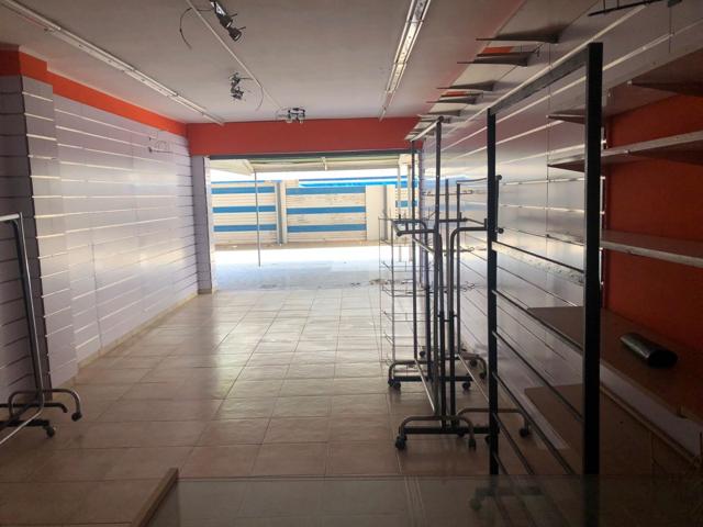 Local comercial en Magaluf photo 0