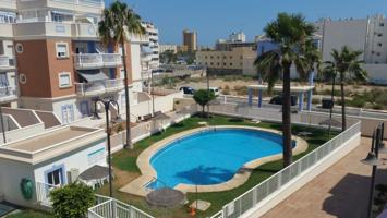 Piso en Venta en Roquetas de Mar, Almería photo 0