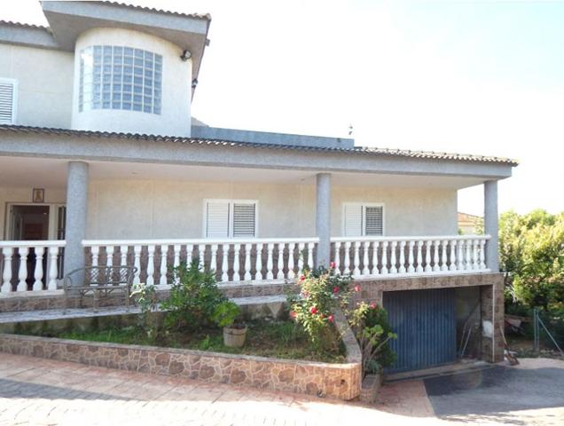 Casa en Venta en Monserrat, Valencia photo 0