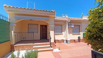 Adosado en Venta en Lomas de Polo-Pinomar, Alicante photo 0