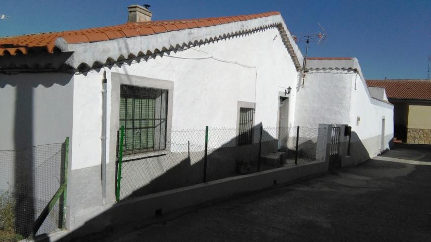 Casa en Venta en Anaya de Alba, Salamanca photo 0