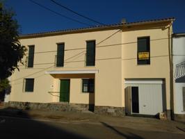 Casa en Venta en Gata, Cáceres photo 0