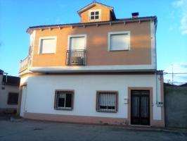 Casa en Venta en Pedrosillo de Alba, Salamanca photo 0