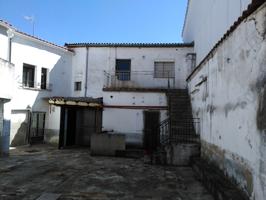 Casa en Venta en Pozuelo de Zarzón, Cáceres photo 0