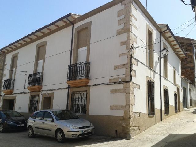 Casa en Venta en Centro Perales del Puerto, Cáceres photo 0
