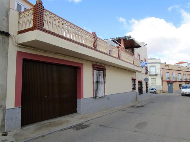 Casa en Venta en Centro Aceuchal, Badajoz photo 0