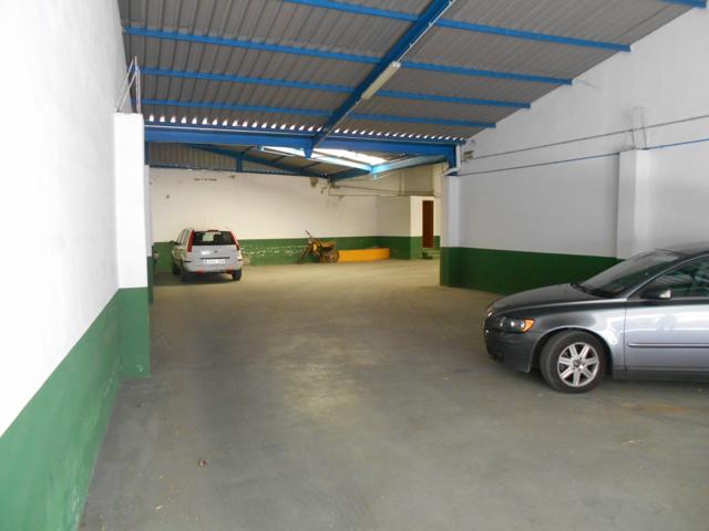 Garaje en Venta en Centro Santa Marta, Badajoz photo 0