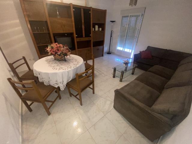 Piso en Alquiler en Santa Marta, Badajoz photo 0