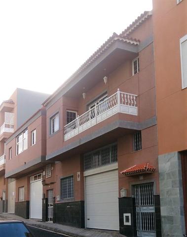 Casa en Venta en El Sobradillo Santa Cruz de Tenerife, S. C. Tenerife photo 0