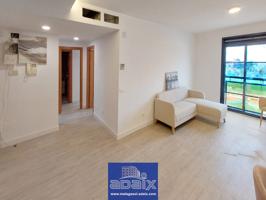 Piso en Venta en Polideportivo Carranque Málaga, Málaga photo 0