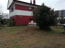 Casa - Chalet en venta en Vigo de 1000 m2 photo 0