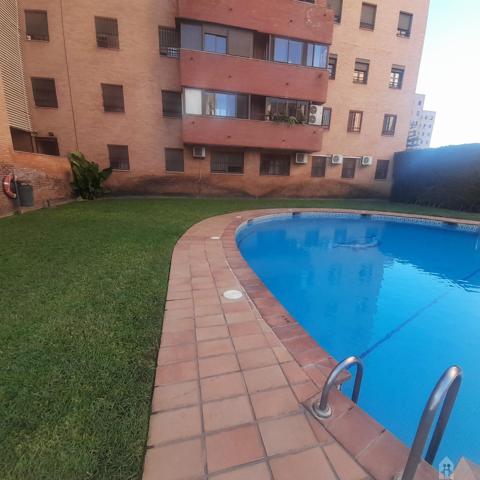 Piso En alquiler en Parque De Miraflores, Sevilla photo 0