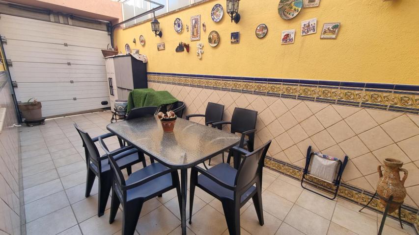 Unifamiliar adosada - Sant Pere de Ribes photo 0