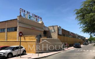 Local en venta en Las Rozas de Madrid de 1051 m2 photo 0