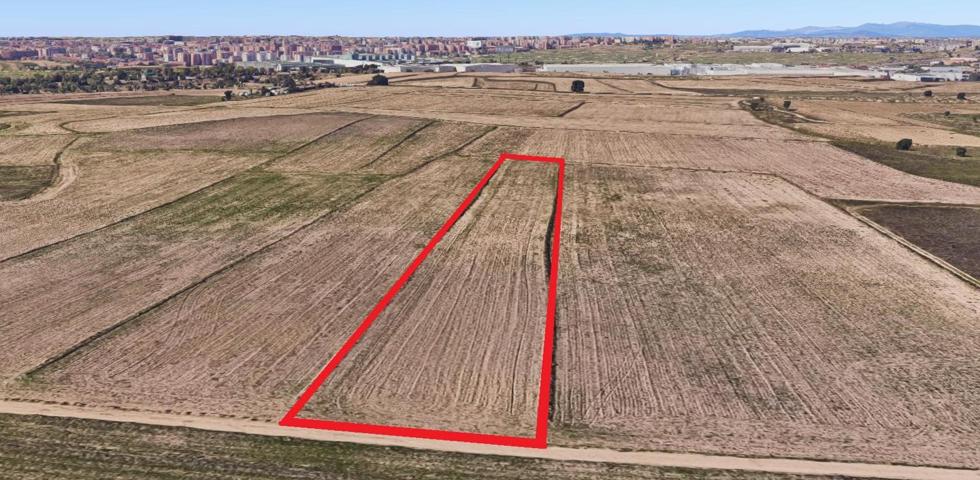 Finca Rústica en venta en Leganés de 6753 m2 photo 0