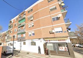 Piso en venta en Madrid de 66 m2 photo 0