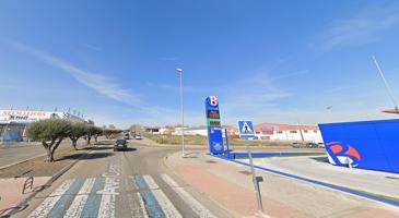 Terreno en alquiler en Parla de 3750 m2 photo 0