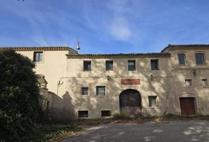 Casa Rústica en venta en Villanueva de Gállego de 1923 m2 photo 0