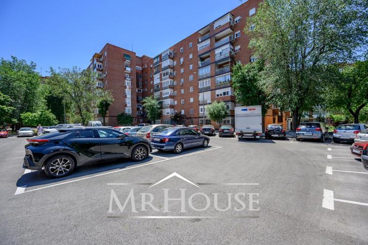 Piso en venta en Madrid de 95 m2 photo 0