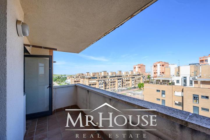 Piso en venta en Parla de 137 m2 photo 0