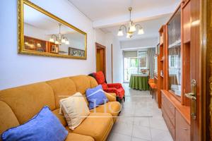 Piso en venta en Parla de 64 m2 photo 0