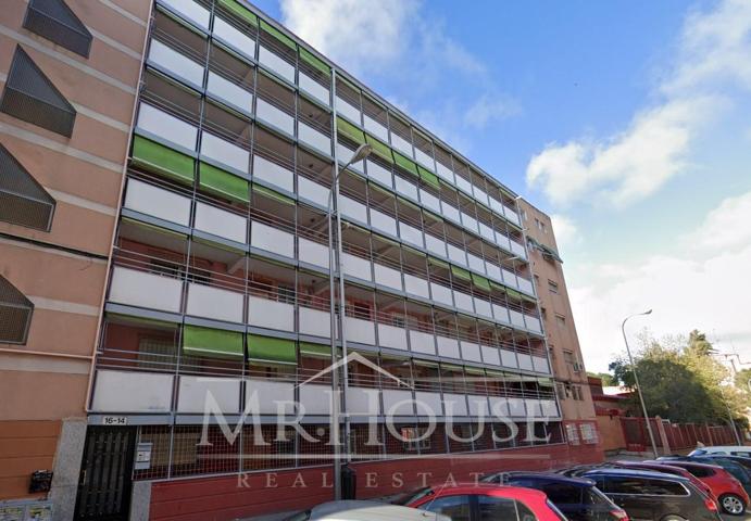 Piso en venta en Madrid de 84 m2 photo 0